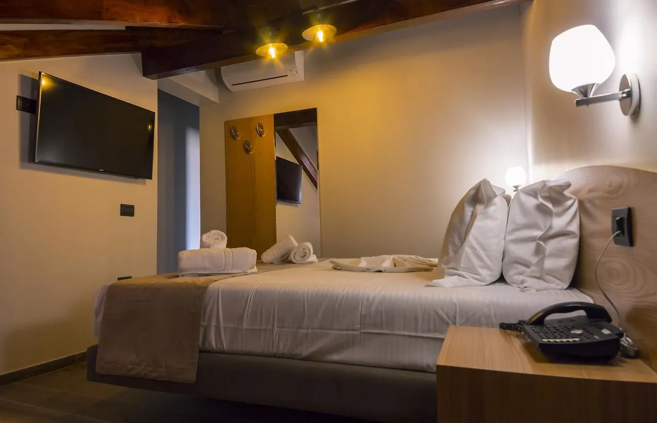 Hotel Pandora Residence Tirana 3*,  Albanien
